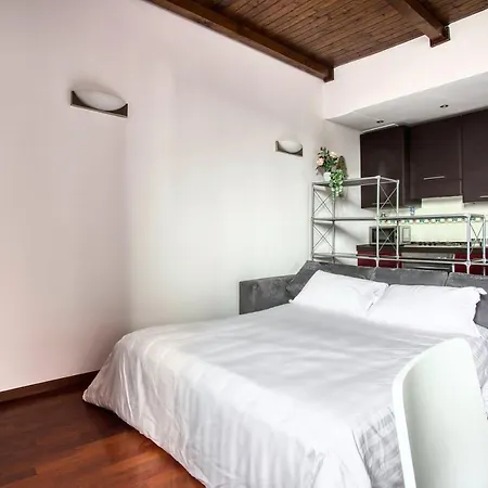 Joivy Charming In The Heart Of Isola District Milano