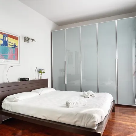 Appartamento Joivy Charming In The Heart Of Isola District